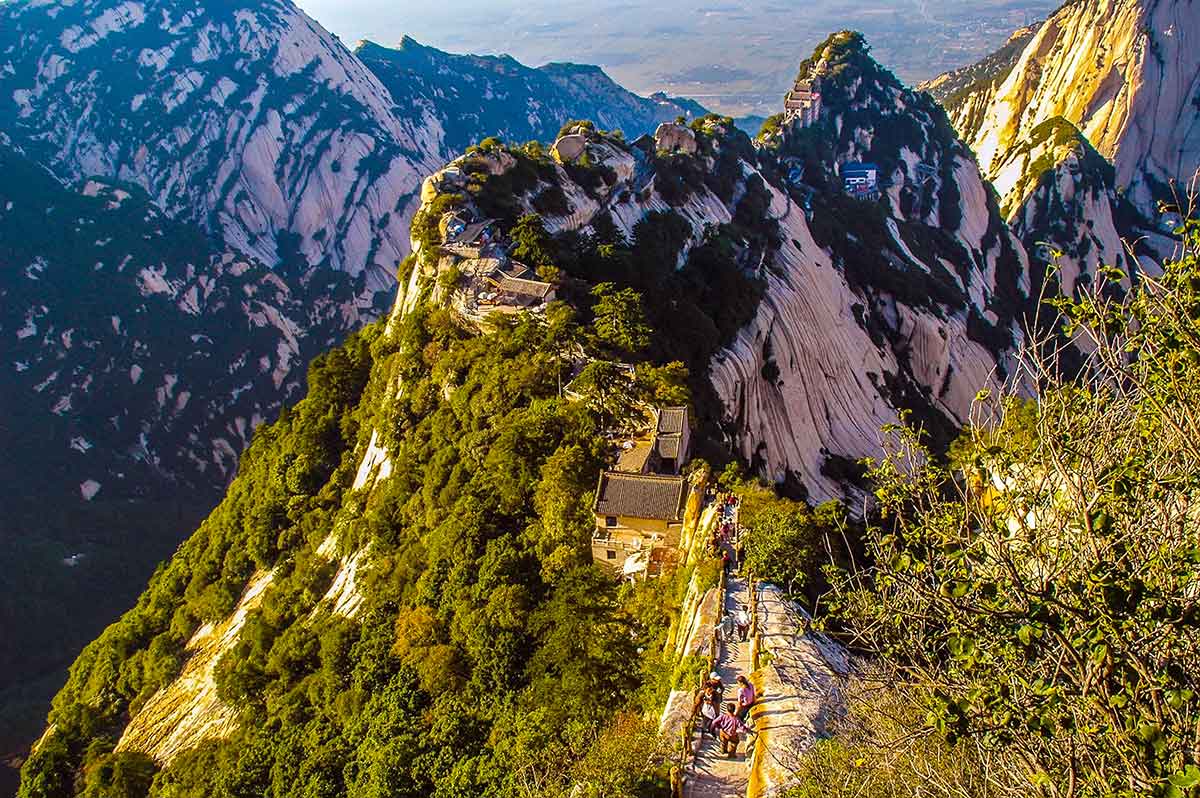  Mount Huashan   in Xi An discovery of the sacred 